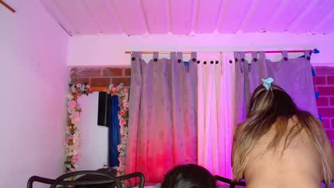 Snapshot of jules_n_gia chatting on December 2024 11:07:01 PM Jules and Gia online show from December 2024 11:07:01 PM