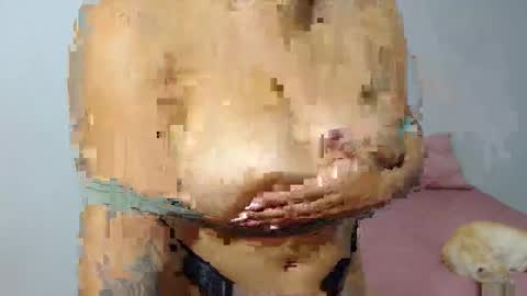 julia online show from December 2025 03:56:01 AM