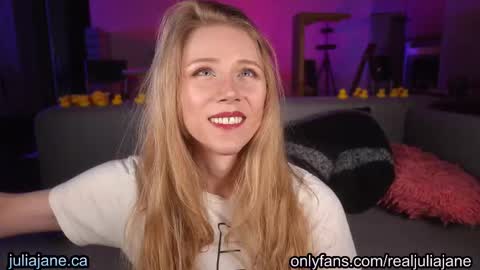 Julia Jane online show from January 2026 03:08:02 AM