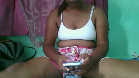 juliah02 online show from February 2025 06:24:02 AM