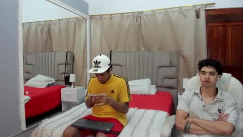 Snapshot of julian_billy chatting on January 2025 05:51:01 PM julian billy online show from January 2025 05:51:01 PM