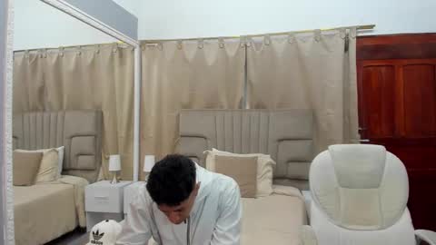 Snapshot of julian_billy chatting on March 2025 11:25:02 AM julian billy online show from March 2025 11:25:02 AM