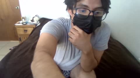 Snapshot of julian_mora7 chatting on March 2025 10:13:02 PM Julian Mora online show from March 2025 10:13:02 PM