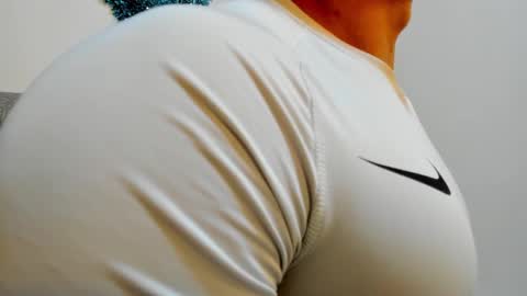 julian_wallace online show from January 2025 01:56:01 AM