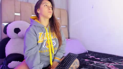 JulianaCarter online show from October 2025 02:05:01 PM