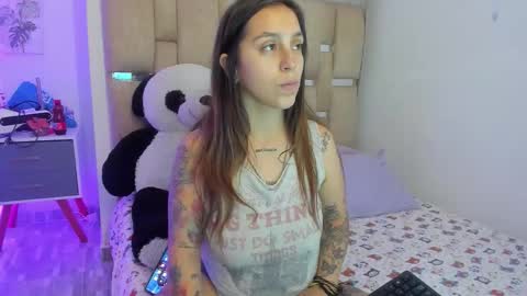 JulianaCarter online show from December 2025 04:24:02 PM