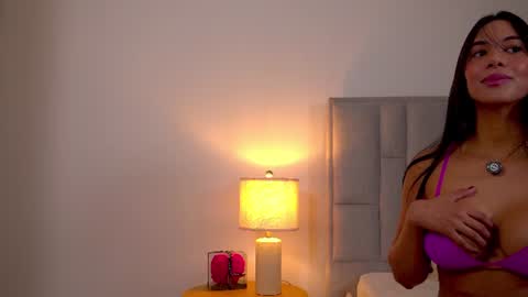 Snapshot of julianagreyx chatting on July 2026 01:33:01 AM Juli online show from July 2026 01:33:01 AM