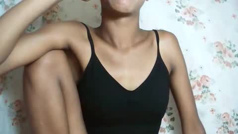 Snapshot of julianahsexy27 chatting on January 2026 06:51:02 AM Nathie online show from January 2026 06:51:02 AM