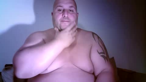 Juliano online show from October 2025 11:11:02 PM