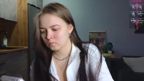 Snapshot of julidropp chatting on January 2025 07:03:01 PM julidropp online show from January 2025 07:03:01 PM