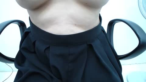 julie9x online show from April 2026 09:45:01 PM