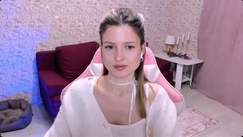 Snapshot of julie_flores chatting on December 2024 03:24:02 PM Julie online show from December 2024 03:24:02 PM