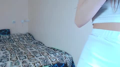 juliebeshears online show from February 2026 10:59:01 AM