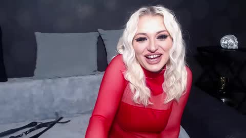 julia online show from March 2025 01:53:02 AM