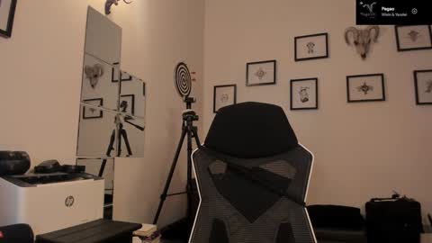 Snapshot of juliet_sourire chatting on January 2025 06:12:01 AM juliet_sourire online show from January 2025 06:12:01 AM