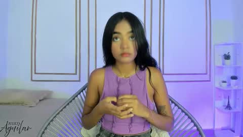 Snapshot of julieta_aguilar chatting on September 2025 07:24:02 PM Juli online show from September 2025 07:24:02 PM