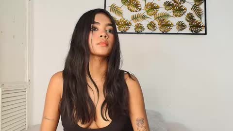 Snapshot of julieta_aguilar chatting on September 2025 07:14:02 PM Juli online show from September 2025 07:14:02 PM