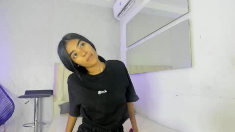 Juli online show from January 2026 06:54:02 PM