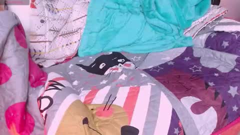 Snapshot of julieta_caceres1 chatting on November 2025 09:53:01 AM julieta_caceres1 online show from November 2025 09:53:01 AM