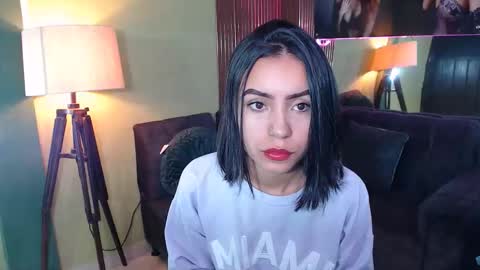 julieta_fn online show from December 2025 02:48:01 PM