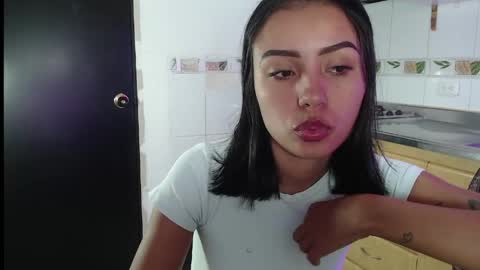 Snapshot of julieta_fn chatting on June 2026 02:41:01 PM julieta_fn online show from June 2026 02:41:01 PM