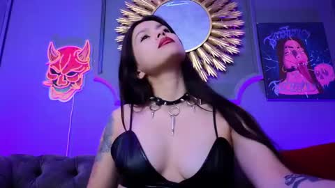  Julieta  online show from January 2025 03:39:01 PM