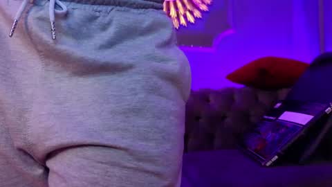  Julieta  online show from February 2025 12:37:01 PM