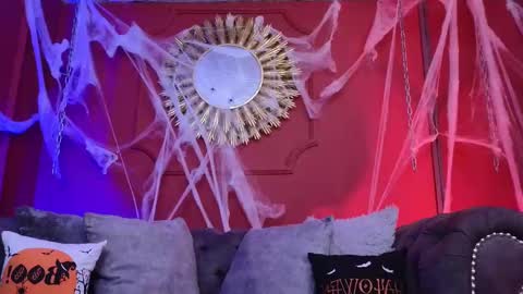  Julieta  online show from October 2025 11:23:02 AM