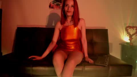 Julieta wall online show from February 2025 12:51:01 AM