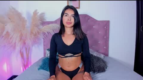 Snapshot of julietagames69 chatting on September 2025 03:21:01 AM Julieth Gomez online show from September 2025 03:21:01 AM