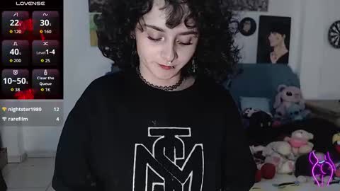 Julieta Jaguar online show from November 2025 12:27:01 PM