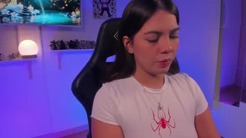 Julieta  online show from July 2026 04:40:01 AM