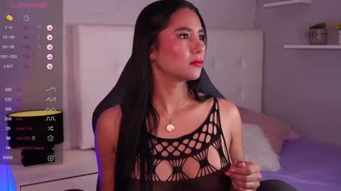 julietatafur online show from December 2024 01:00:01 PM