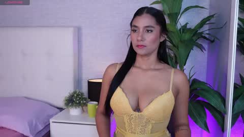 julietatafur online show from January 2025 01:10:02 PM