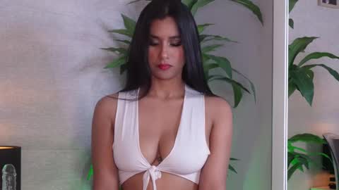 julietatafur online show from March 2025 01:07:01 PM