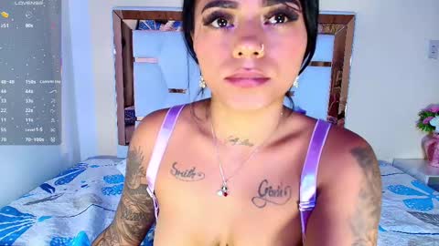 julieth rossi online show from March 2025 10:45:02 AM