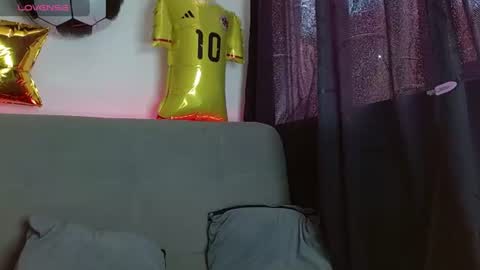 juliethamarquezz online show from June 2026 03:21:01 PM