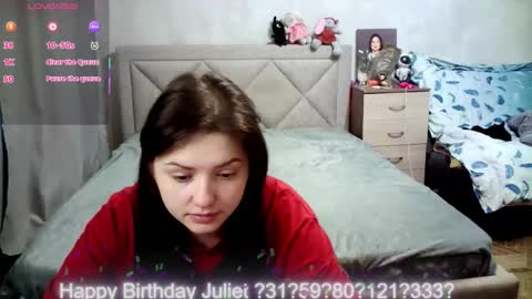 Julietkitty online show from March 2026 03:33:01 AM