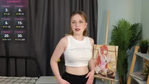 Mia online show from November 2025 03:28:02 AM