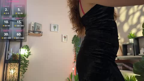 Julie online show from February 2025 12:46:02 PM