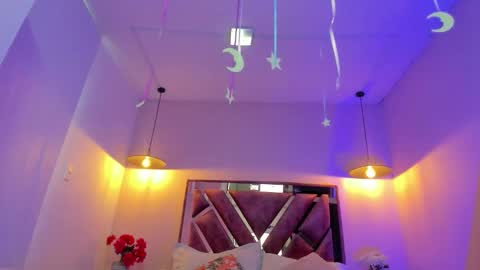 Snapshot of juliette_leroyy chatting on February 2026 07:34:02 PM juli online show from February 2026 07:34:02 PM