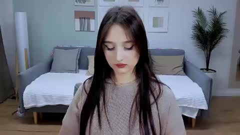 Snapshot of juliettemonli chatting on June 2026 06:34:02 PM juliettemonli online show from June 2026 06:34:02 PM