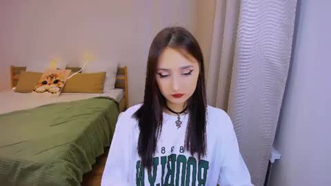 Snapshot of juliettemonli chatting on June 2026 07:27:02 PM juliettemonli online show from June 2026 07:27:02 PM