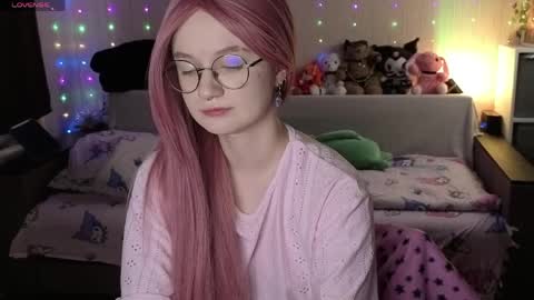 Snapshot of julifisher chatting on March 2026 04:23:01 AM julifisher online show from March 2026 04:23:01 AM