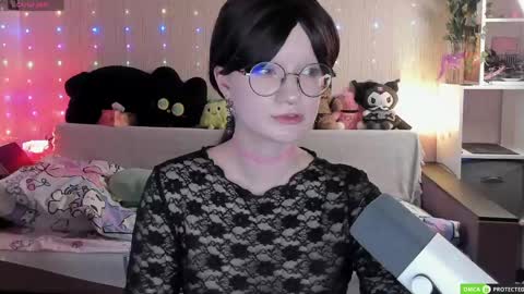 julifisher online show from May 2026 03:35:02 AM