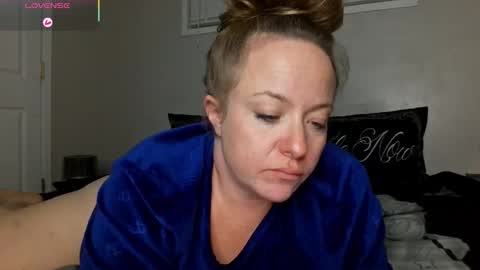 Juli Monroe online show from December 2025 03:11:01 AM