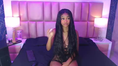 Snapshot of julitpink chatting on October 2025 11:50:02 AM julitpink online show from October 2025 11:50:02 AM