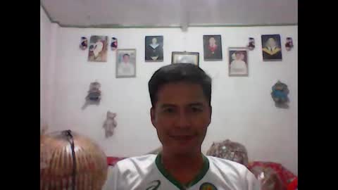 Julius online show from February 2026 01:19:01 PM