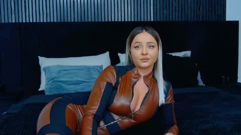 Julia online show from November 2025 11:54:02 AM