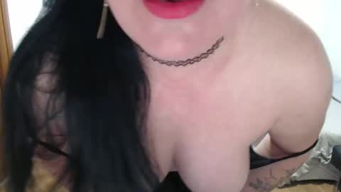 Julie online show from March 2025 09:16:01 AM